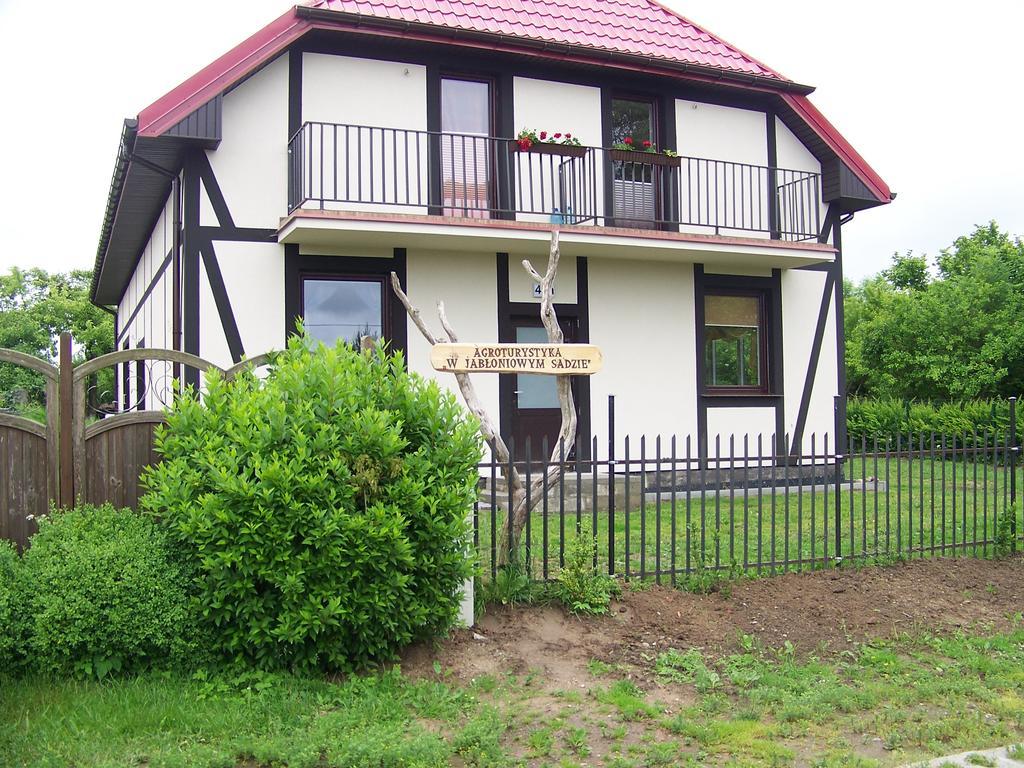 Agroturystyka W Jabloniowym Sadzie Jezyce Exterior foto